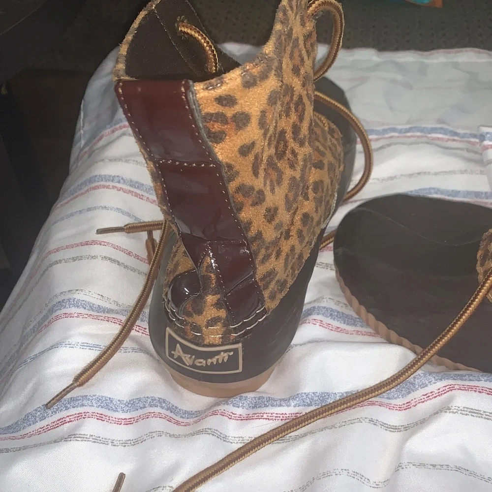 Avanti Leopard Print Kids Rain Boots